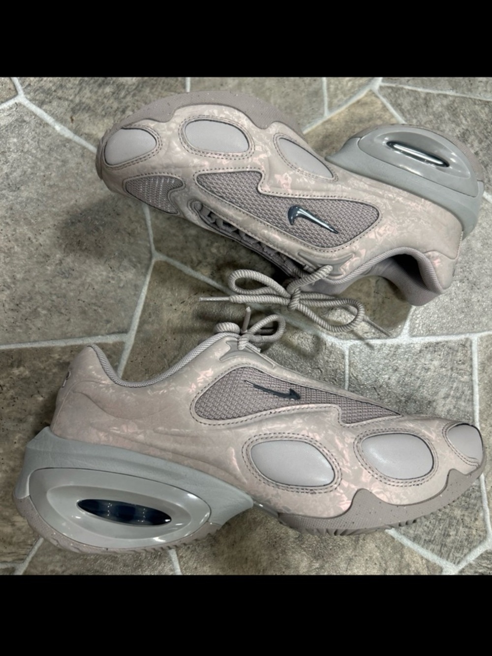 New Nike Air Max Muse SE 7.5 Beige Women 6 Men’s - Picture 6 of 11